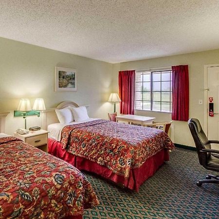 Econo Lodge Falfurrias Hwy 281 Екстер'єр фото