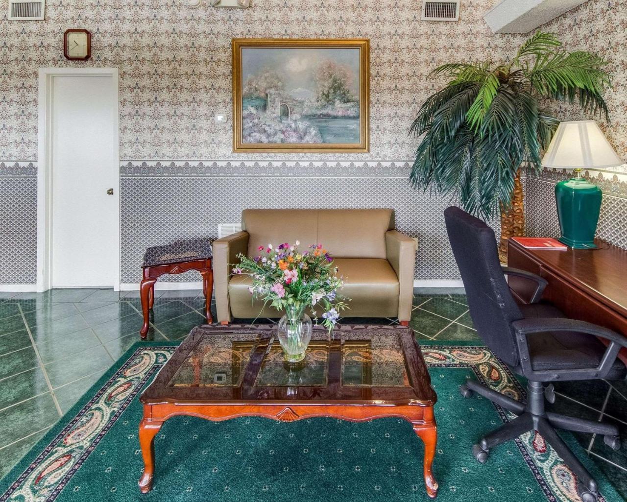 Econo Lodge Falfurrias Hwy 281 Екстер'єр фото